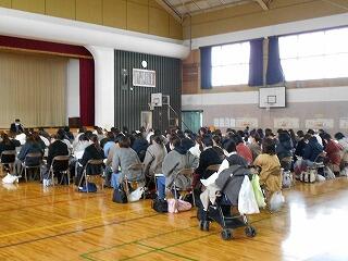 新入生保護者説明会のようす
