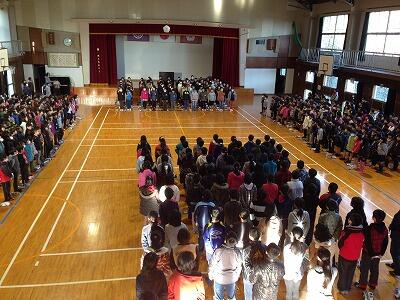 全校集会