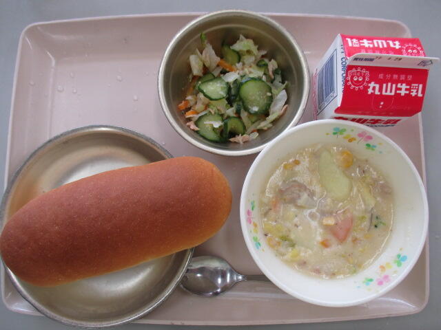 alt=4月22日給食の写真
