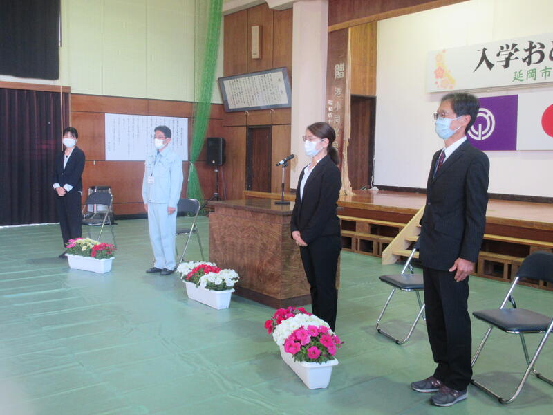 新しく３名の先生方が来られました