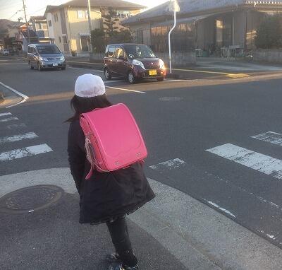 止まってくれたドライバーのお辞儀