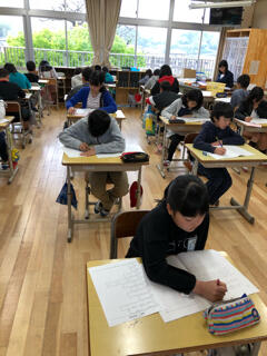 学力調査（６年）