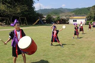 エイサーの練習のようす