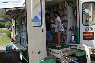 ふくろう号来校