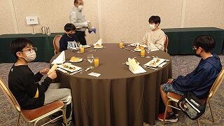 １日目夕食のようす