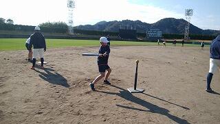 ティーボール指導のようす