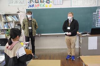 ニコラス先生との授業のようす