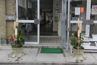 門松作りのようす