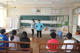 外郎売りの発表のようす