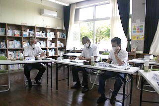 関係者評価委員会のようす