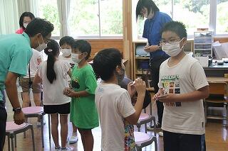 ４年生・外国語活動のようす