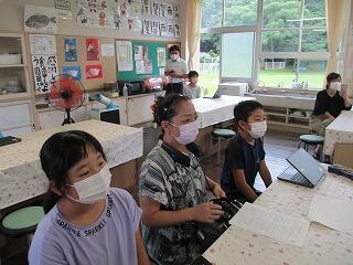 参観日のようす