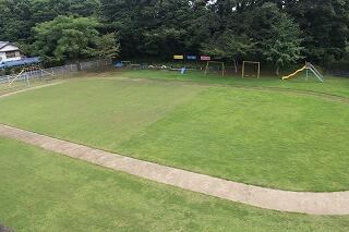 運動場のようす