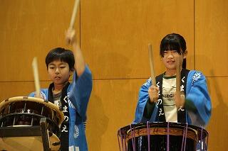 太鼓演奏のようす