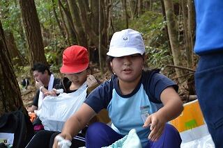 登山昼食のようす