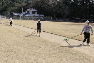 運動場整備のようす