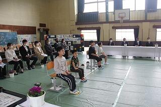 卒業式のようす