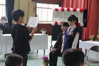 卒業式のようす