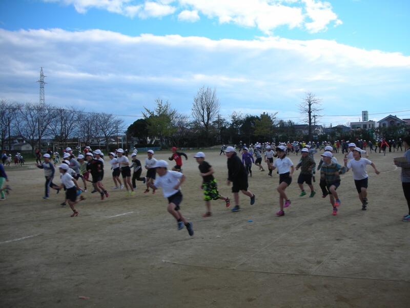 けんけん鬼ごっこ