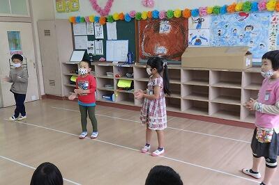 何をするのかな?!