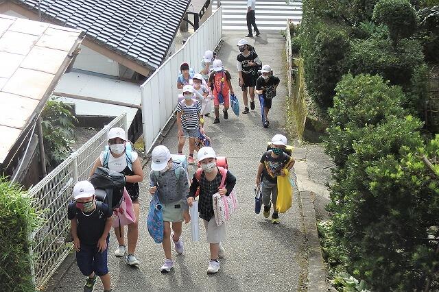 笑顔であいさつできました