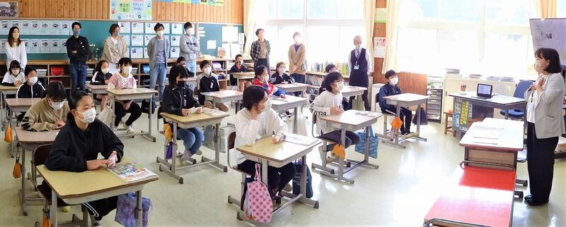 ５年授業参観（外国語）