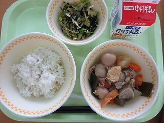 給食の画像