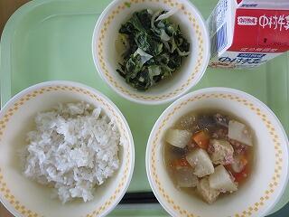 給食の画像