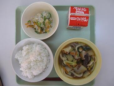 給食 給食