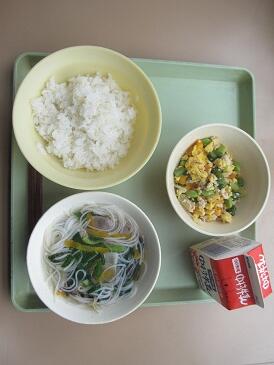 給食 給食
