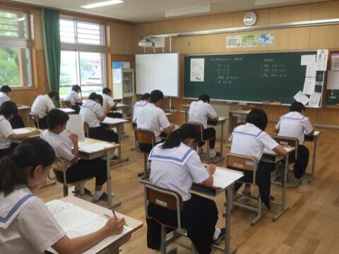 課題テストおよび実力テスト