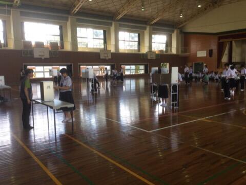 生徒会役員選挙立会い演説会及び投票