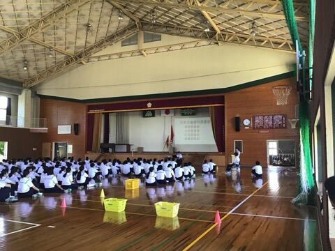 結団式