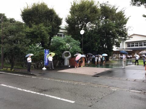 PTAあいさつ運動 and 小中合同あいさつ運動