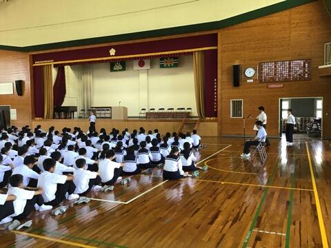 生徒会立会い演説会