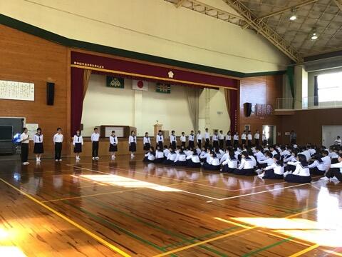 退任式および認証式