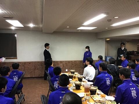 入館式および夕べの集い