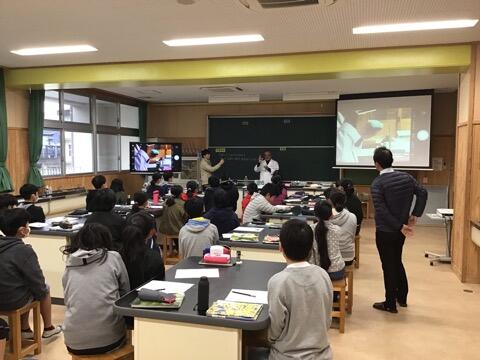 ６年生は体験学習