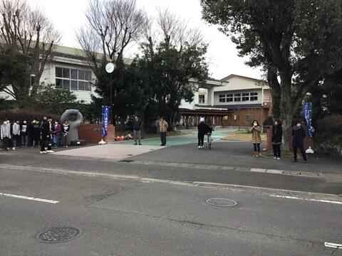 PTAあいさつ運動 と 小中合同あいさつ運動