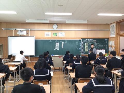 ２年生も道徳の授業