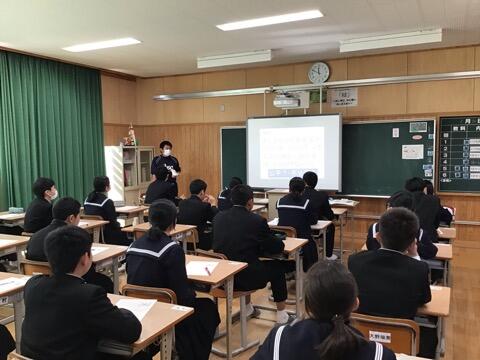 ２年生も道徳の授業