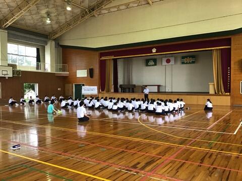 修学旅行出発式