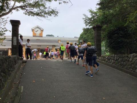 小中あいさつ運動