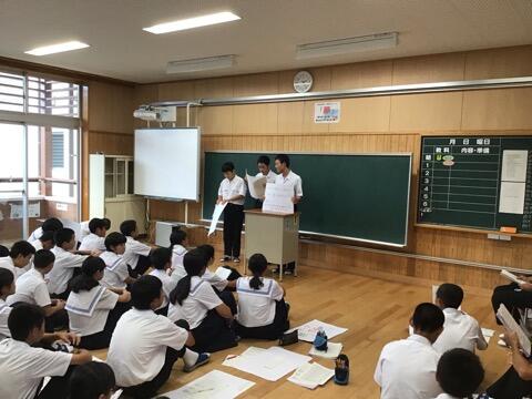 てるはの時間の発表のようす（２年生）