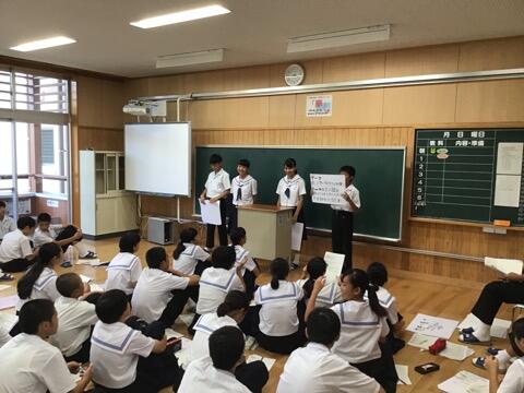 てるはの時間の発表のようす（２年生）