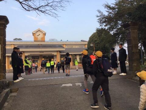 小中合同あいさつ運動