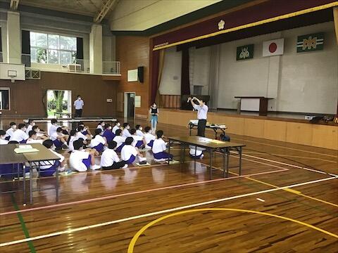 綾の昆虫についての講話と実習