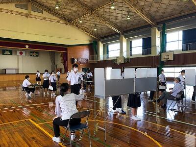 生徒会選挙投票