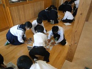 新聞パズル　２