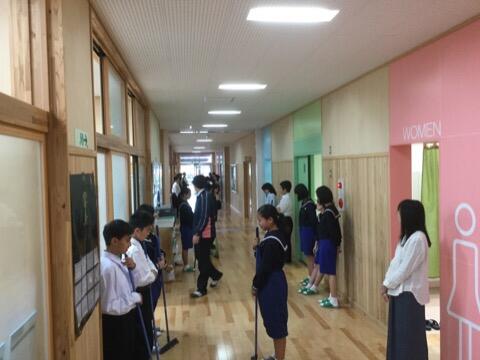 清掃時間のようす